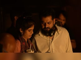 Aditya Dhar Praises Costume Designer Smriti Chauhan's 'Creative Vision' In <i>Dhurandhar</i>