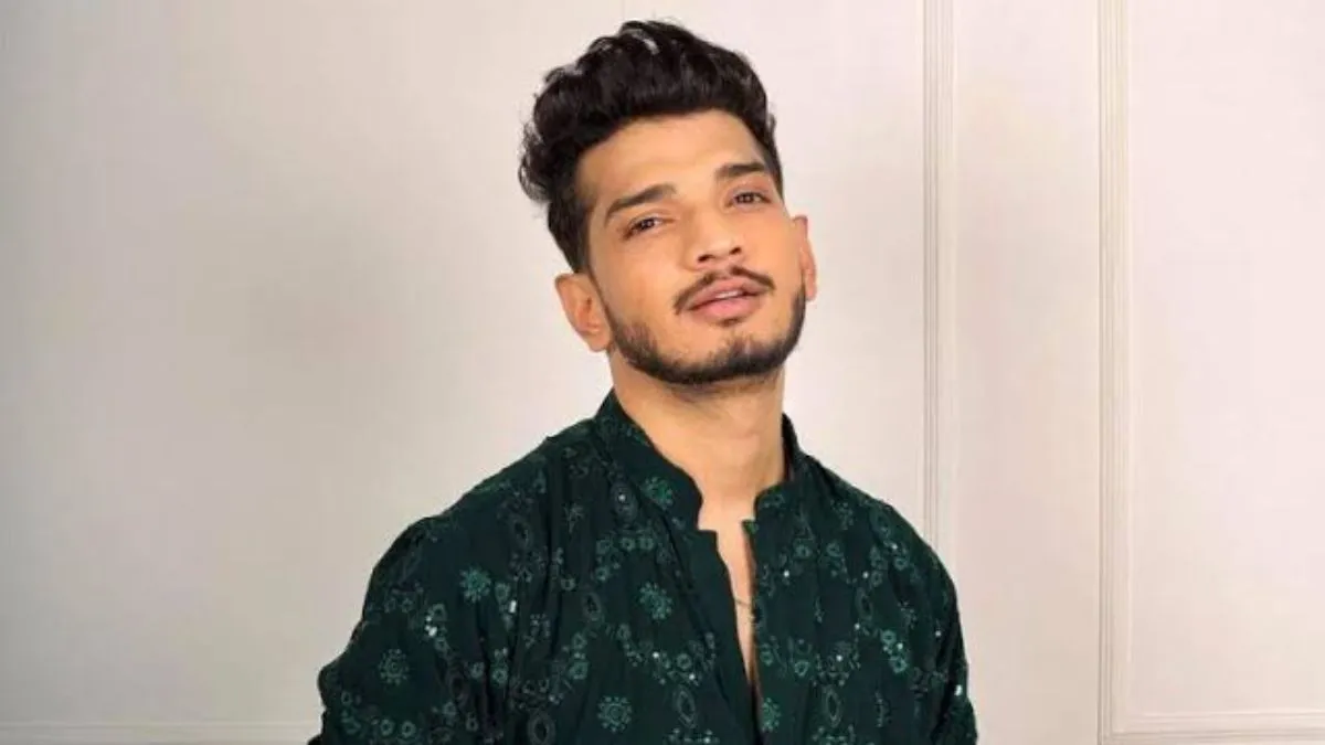 When Munawar Faruqui Revealed "Abusive" Father Pushed His Mother To Death: "She Took Poison"