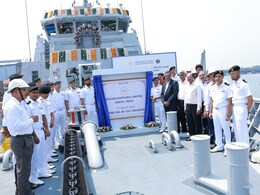 भारतीय नौसेना को मिला नया जहाज INS मालवान, भारतीय सेना हुई और बलवान