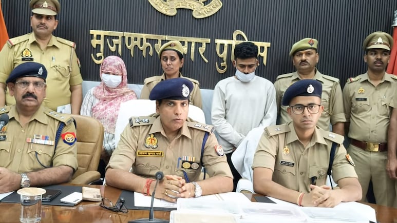 दिल्ली के बंटी-बबली फिल्मी स्टाइल में करते थे ठगी, फर्जी ID दिखाकर खुद को बताते थे CBI अधिकारी, पुलिस ने दोनों को मुजफ्फरनगर से दबोचा