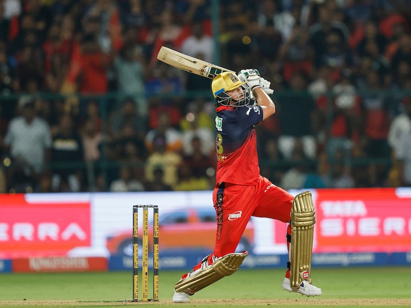 Watch: RCB Star Tim David Hammers 30 Runs In 1 Over, Smashes Monstrous 106m Six Out Of The Ground vs CSK