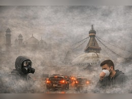 प्रदूषण में पूरी दुनिया में लाहौर पहले नंबर पर और काठमांडू दूसरे पर, नेपाल में एयर इमरजेंसी जैसे हालात