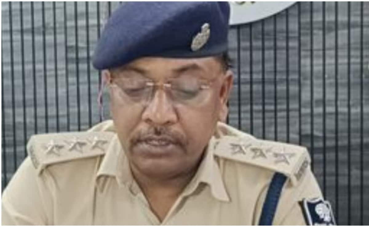 बिहार का 'धनकुबेर' DSP: 2.5 करोड़ का बंगला, चाय बागान, लग्जरी गाड़ियां और 25 प्लॉट का निकला मालिक