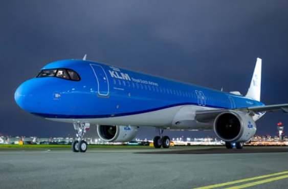 Family Of 8 Spends 49 Lakh On Flight, Denied Boarding At Bengaluru Airport