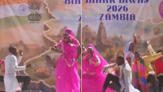 अफ्रीका तक पहुंचा बिहार का रंग, जांबिया में ‘लॉलीपॉप लगेलू' पर थिरके लोग, वीडियो मचा रहा है धमाल