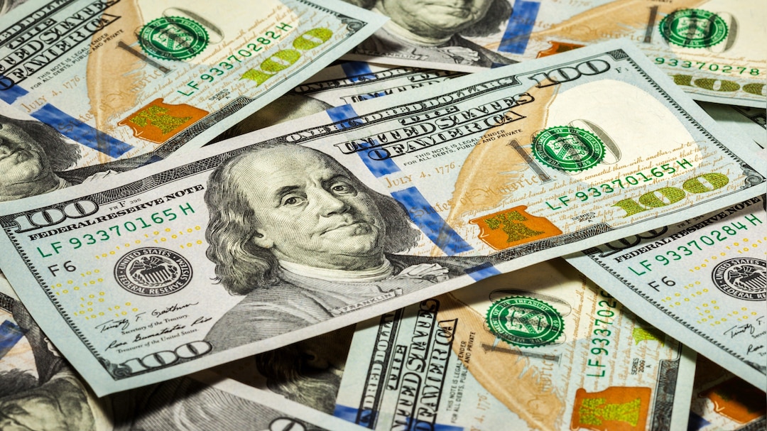 FPIs Sell Nearly Rs 30,000 Crore Equities In Just Three Trading Days Of April