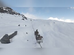 16,000 फीट पटरी पर दौड़ी &lsquo;मोनोरेल&rsquo;, भारतीय सेना का अनोखा प्रयास बना रिकॉर्ड