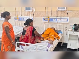 Bihar: छिपकली के काटने से हुई थी बच्चे की मौत, डायन बताकर  पड़ोसियों ने लाठी-डंडों से  पीट-पीटकर महिला को किया अधमरा