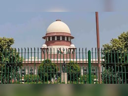 सबरीमाला केस: धर्म को समाज सुधार के नाम पर खोखला नहीं कर सकते, देवता को मानोगे तो परंपरा भी माननी होगी-सुप्रीम कोर्ट