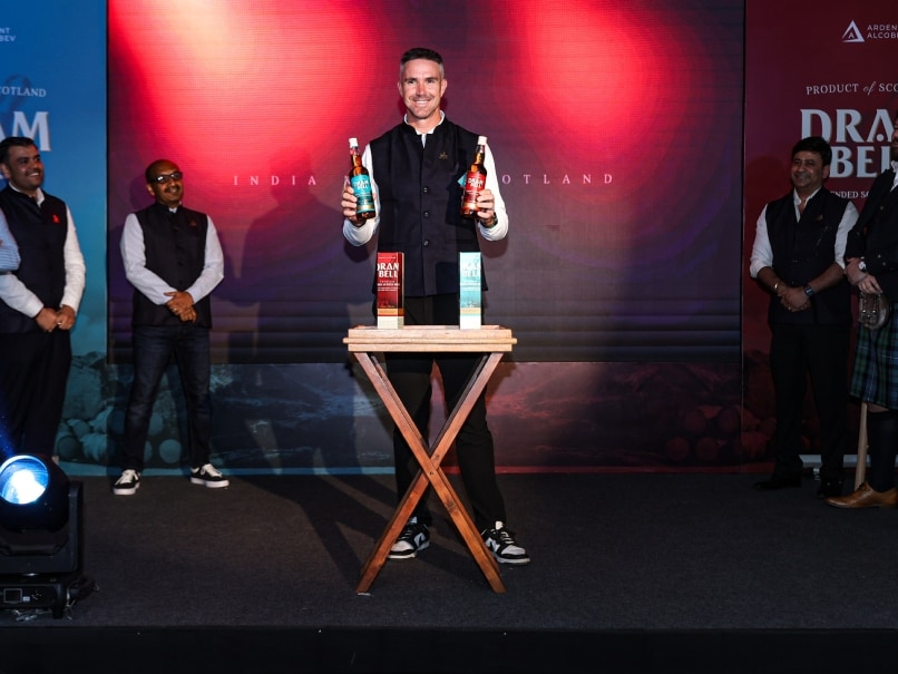 Kevin Pietersen Promotes Whisky in Gurugram, Viral Video Takes Internet By Storm