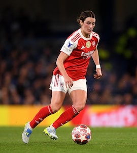 Arsenal Fend Off Chelsea To Reach Womens Champions League Semi-Finals; Bayern Beat Manchester United