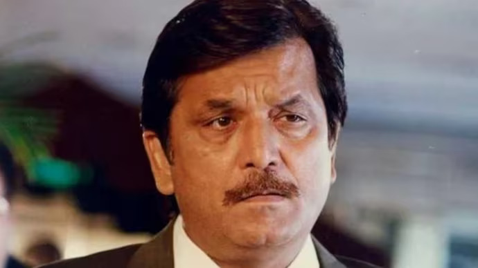 Veteran Actor Bharat Kapoor Dies At 80 Due To Cardiac Arrest