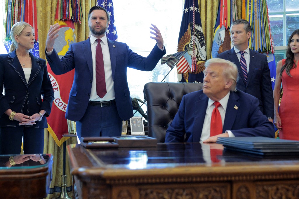 JD Vance Fears Pete Hegseth 'Misleading' Trump On Iran War: Report