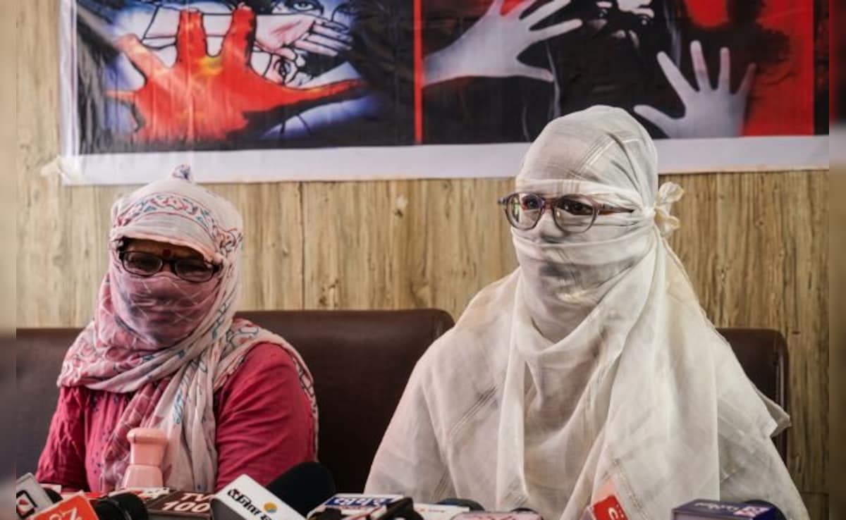 ‘लव जिहाद’ के आरोपों पर सामने आया मुस्लिम समाज, पीड़िता का समर्थन; कहा- कुछ लोगों की वजह से पूरा समाज शर्मिंदा