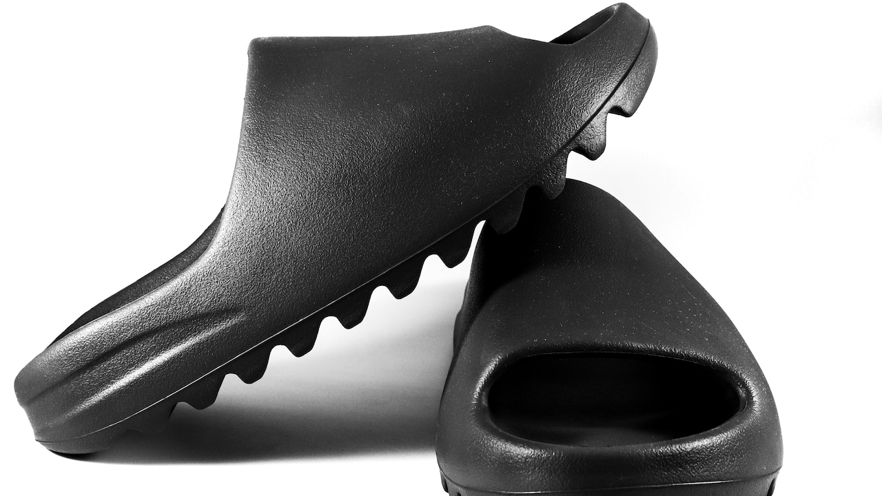 Best Sports Slides for Post-Workout Summer Recovery