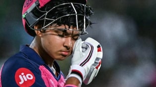 वैभव सूर्यवंशी ने किस गेंदबाज का ओवर मेडन खेला, अगरकर को मोहसिन ख़ान का संदेश!