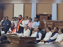 Live: सम्राट चौधरी ने लोकभवन पहुंचकर पेश किया नई सरकार बनाने का दावा, कल ले सकते हैं शपथ