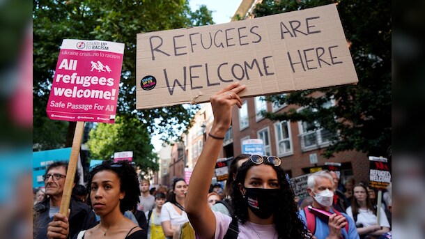 Pakistan, Bangladesh Migrants Pose As Gay To Access UK Asylum: Report