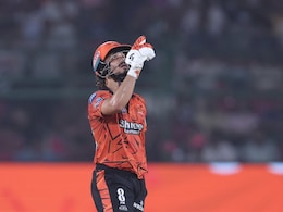 Ishan Kishan: ईशान किशन का IPL में तहलका, धोनी का महारिकॉर्ड तोड़ मचाई खलबली