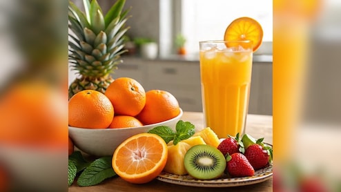 आंवला से लेकर पपीता तक, लिवर के लिए सुरक्षा कवच से कम नहीं हैं ये 7 चीजें, रोजाना सेवन से मिलेंगे कई फायदे