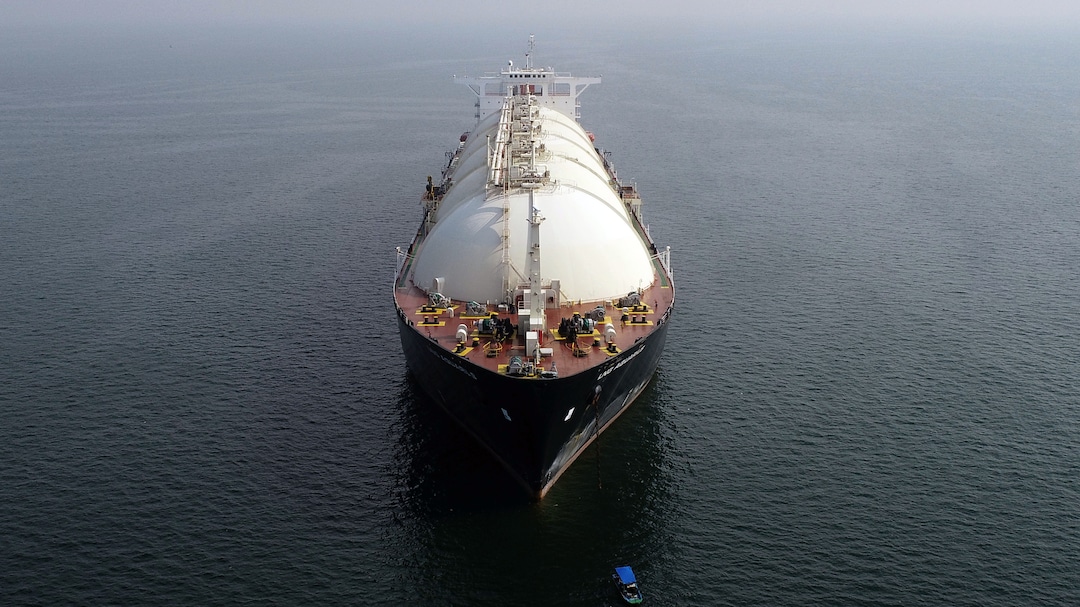 LNG Tankers Make U-Turns From Hormuz As Iran Keeps Strait Shut