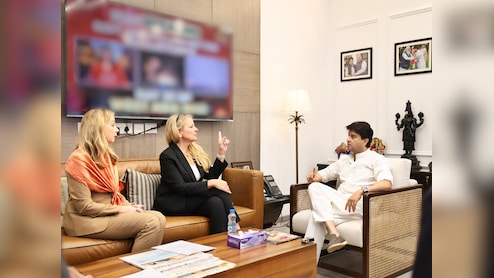 Starlink Team Meets Scindia; SpaceX Signs Meghalaya Pact To Pilot Satellite Internet In India