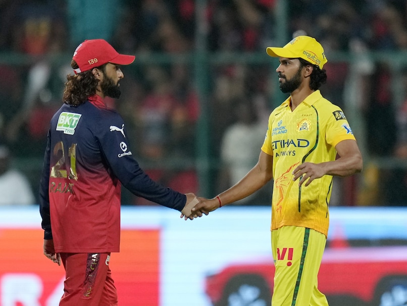 Ruturaj Gaikwad's Tactical Blunder Called Out: "MS Dhoni Didn't Approve Using That"