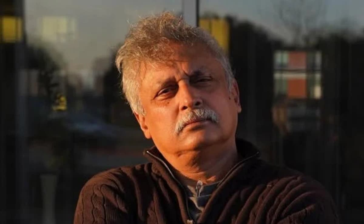 Piyush Mishra Says He Made 'Obscene Phone Calls To Women After Drinking Alcohol': "People Would've Killed Me"