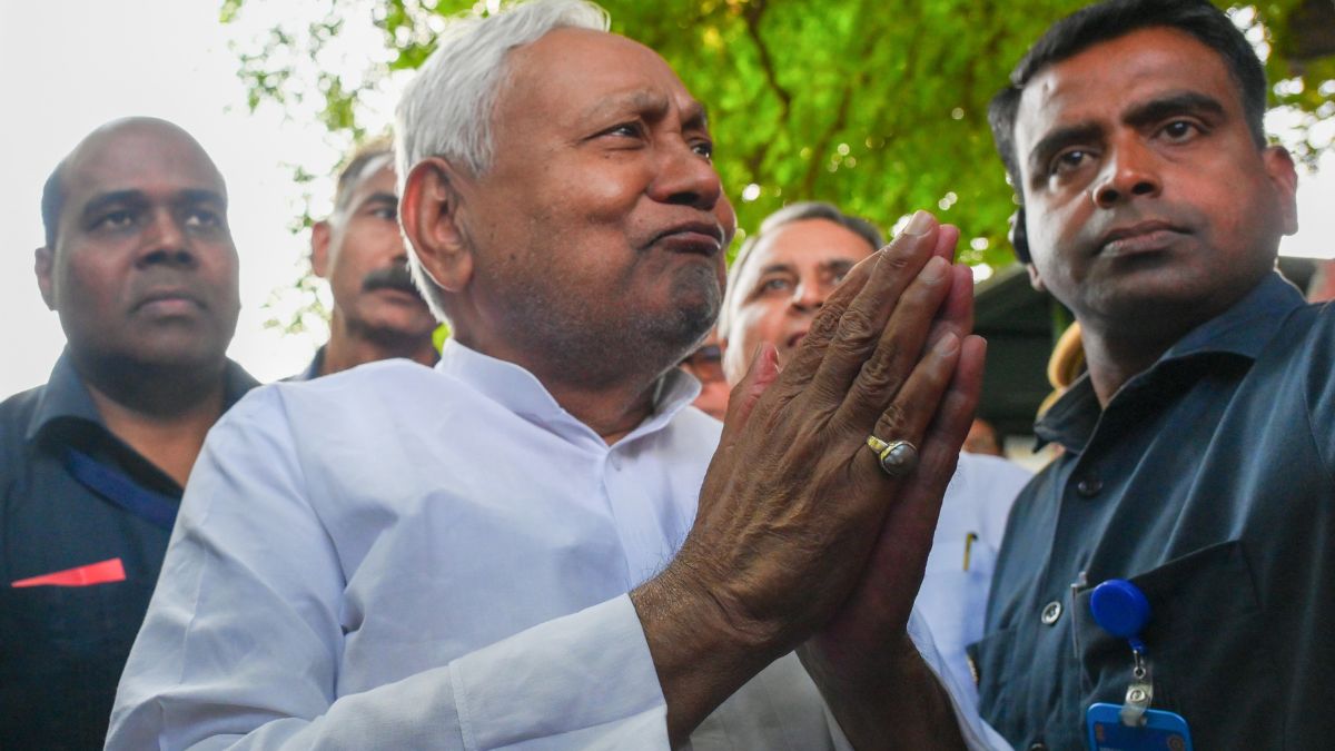 सवर्णों से लेकर दलित-यादव तक... बिहार की राजनीति में मुख्यमंत्री पद पर अलग-अलग जातियों का रहा है कब्जा