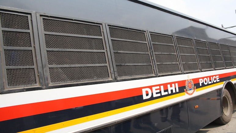 दिल्ली में सनसनीखेज वारदात:  RBI से रिटायर्ड ATM कर्मचारी की हत्या, परिवार ने &lsquo;जाजू&rsquo; पर जताया शक