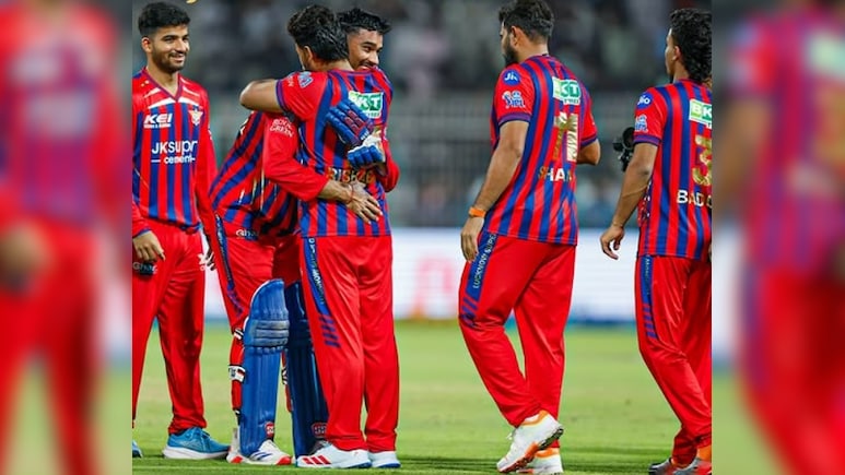 IPL 2026 Points Table: केकेआर पर लखनऊ की जीत ने मचाई खलबली, प्वाइंट्स टेबल का बदला समीकरण, इस टीम को प्लेऑफ की रेस से बाहर होने का खतरा