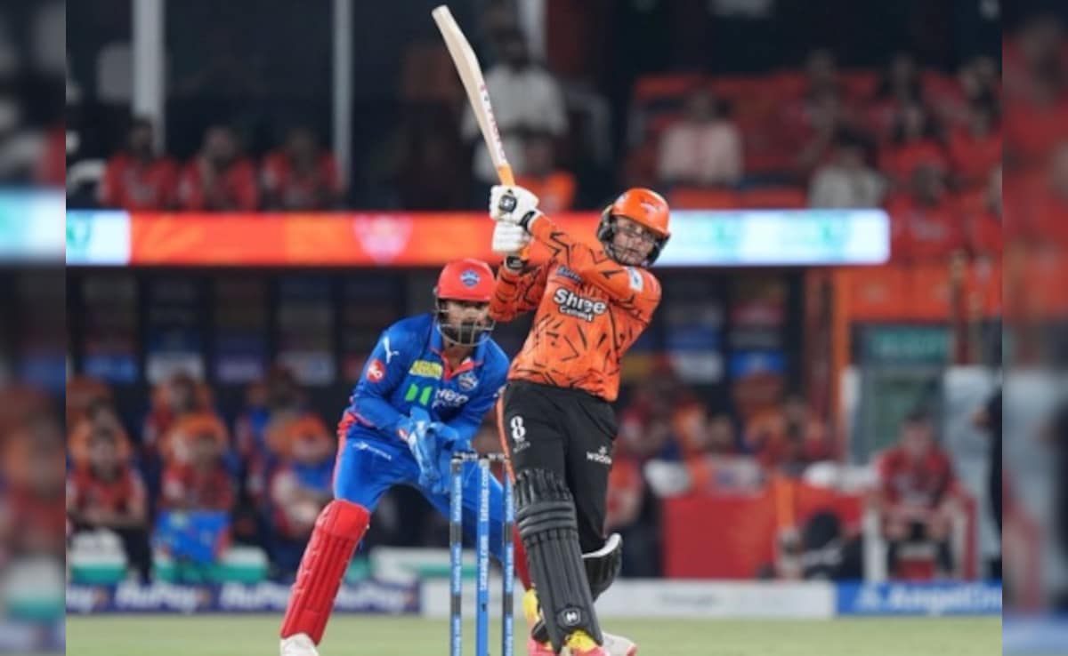 SRH vs DC LIVE Score, IPL 2026: 6, 6, 6, 6, 6, 6, 6, 6, 6, 6 अभिषेक शर्मा का तहलका, दिल्ली को 243 रन का टारगेट