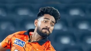 Who is Praful Hinge: कौन हैं प्रफुल्ल हिंगे, वैभव सूर्यवंशी, ध्रुव जुरेल और प्रिटोरियस का पहले ही ओवर में कर दिया काम तमाम