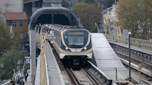 Pune Crime: जागा दाखवण्यासाठी नेलं, तिथूनच उचललं, पुण्यात मेट्रो ठेकेदारासोबत भयंकर घडलं; 50 लाखांसाठी...