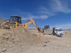 Ladakh's 'Him Sarovar' Plan To Tackle Water Crisis As Glaciers Shrink