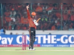 Abhishek Sharma: अभिषेक शर्मा का IPL में तहलका, ऐसा महारिकॉर्ड बनाकर रचा इतिहास, दुनिया के पहले बल्लेबाज बने