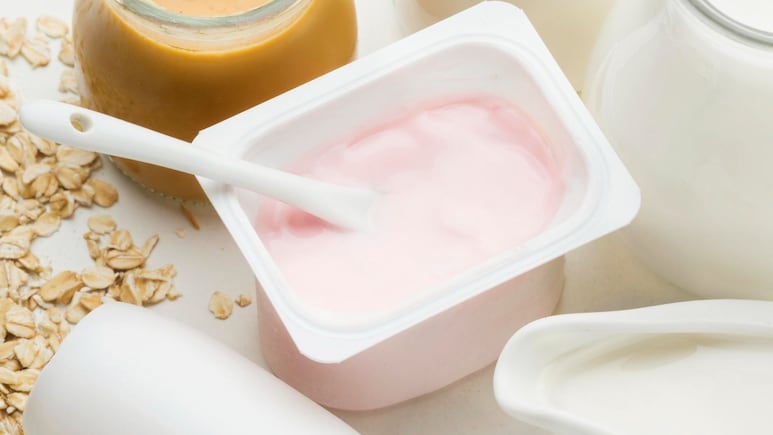 Nutritionist's Verdict On Flavoured Yoghurt: 6 Reasons To Avoid It In Summers For Better Health