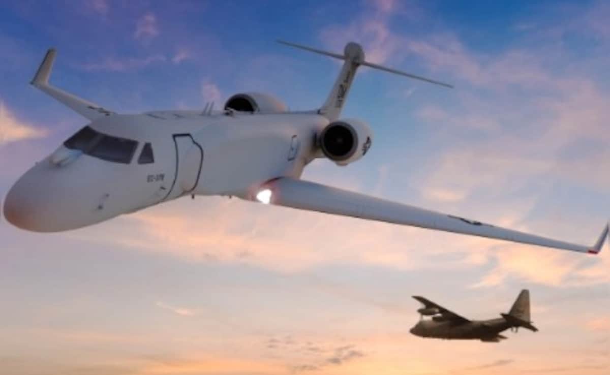 अमेरिका का EA-37B विमान आखिर क्यों है इतना खास, जो दुश्मन की देखने-सुनने की ताकत छीन लेता है