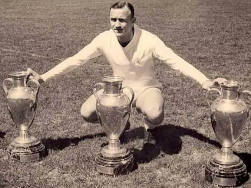 Real Madrid Great Jose Santamaria Dies At 96