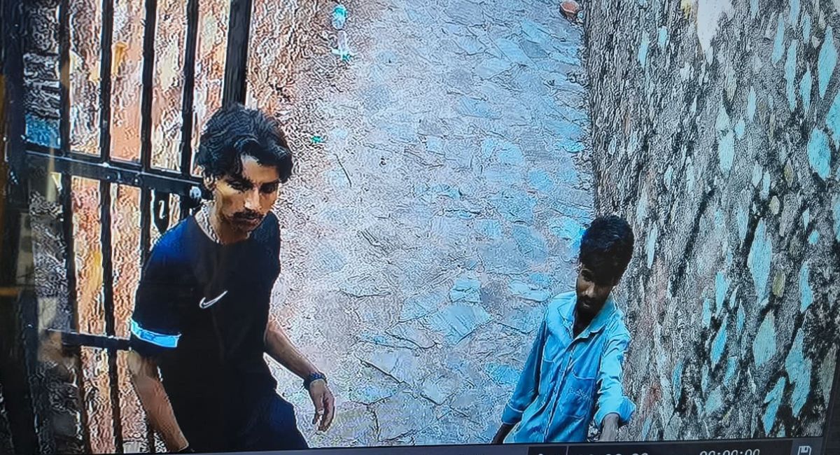 जयपुर में जयगढ़ क‍िले के पीछे युवकों ने जापानी मह‍िला को दबोचा, भागकर बचाई जान