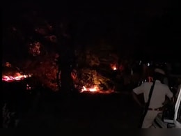 बांसवाड़ा में युवक की हत्या के बाद परिजनों ने फूंक दिया गांव, पुलिस पर भी पथराव