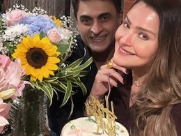 Mohnish Bahl, Wife Aarti Share Loved-Up Pics From 34th Anniversary Celebrations
