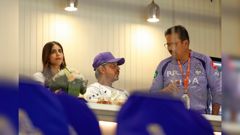 'KING खान' शाहरुख का बदला मिजाज,  केकेआर के परफॉर्मेंस को लेकर CEO वेंकी मैसूर पर बरसे? देखें Video