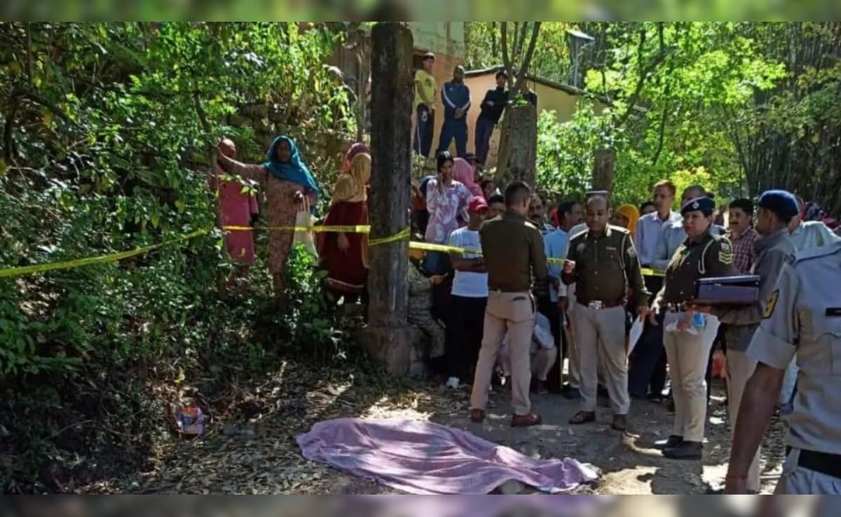 हिमाचल: मंडी में कॉलेज जा रही युवती की गला काटकर हत्या, बाइक सवार ने किया हमला