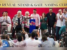 NDTV Exclusive: वानखेड़े में रवि शास्त्री के नाम का स्टैंड, पूर्व कोच ने परिवार, दोस्तों के योगदान को किया याद