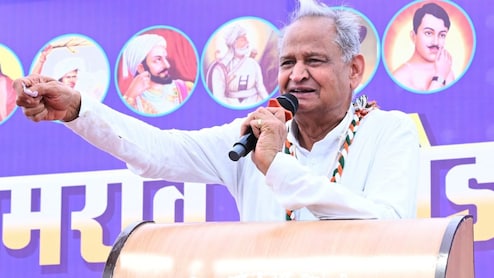 अशोक गहलोत का दोतरफा वार, 2020 के राजनीतिक संकट का जिक्र; पायलट-बीजेपी पर चलाए शब्दबाण