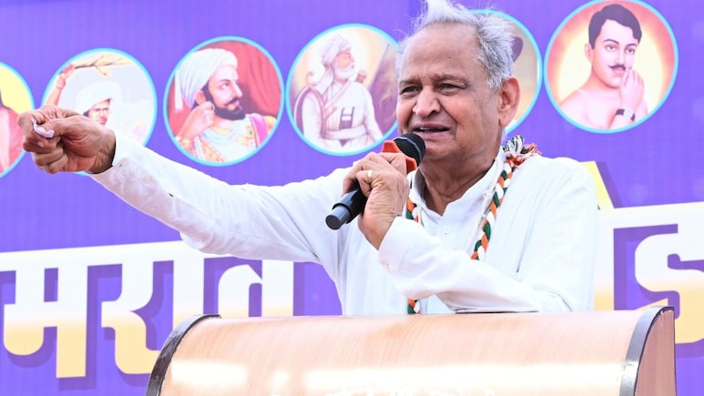 अशोक गहलोत का दोतरफा वार, 2020 के राजनीतिक संकट का जिक्र; पायलट-बीजेपी पर चलाए शब्दबाण