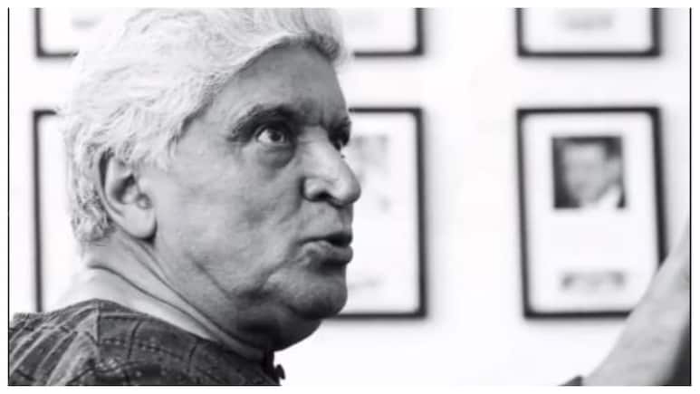 Javed Akhtar Receives Standing Ovation As He Bags Lifetime Achievement Award At INCA 2026 | Watch