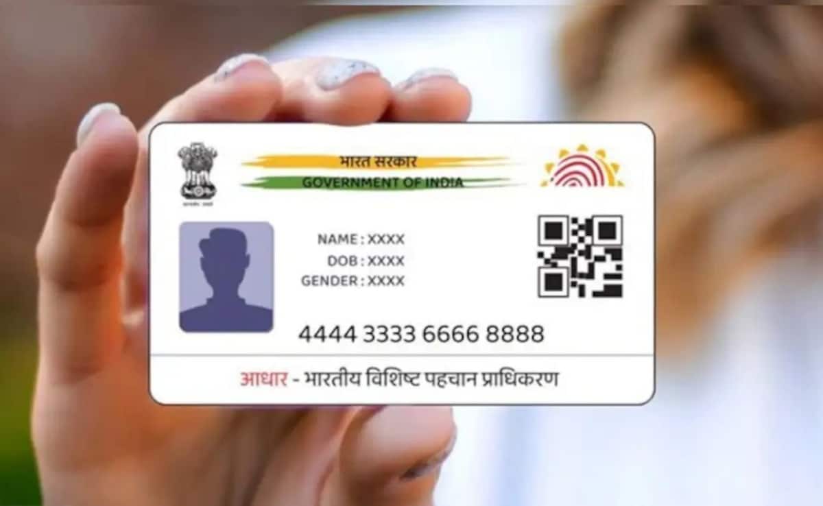 Aadhaar Card में कितनी बार हो सकता है मोबाइल नंबर और एड्रेस अपडेट, UIDAI के नियम जानना है जरूरी