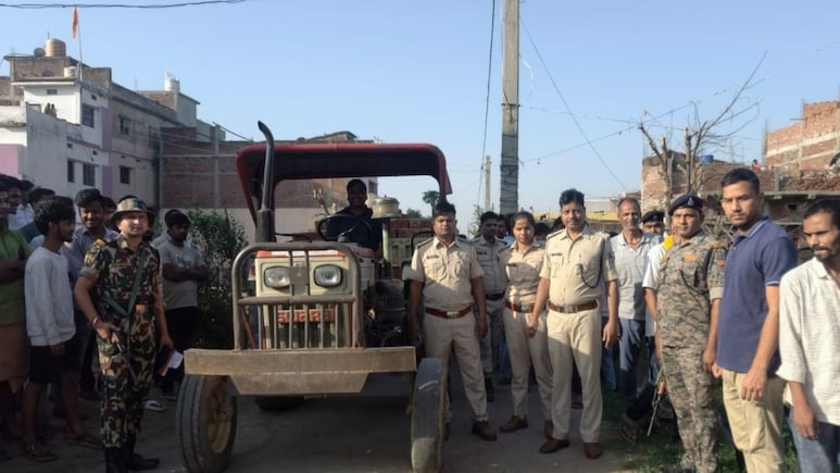 ब&zwj;िहार: हादसे में देवर-भाभी और 2 साल की भतीजी की मौत, दादी के श्राद्ध में शाम&zwj;िल होने जा रहे थे सभी&nbsp;